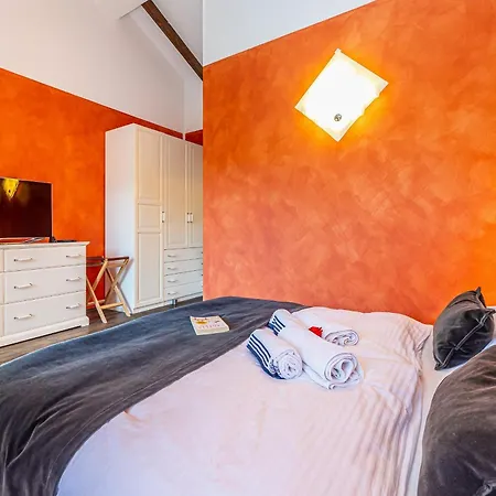 House Seascape I With Private Pool And Spacious Garden Nyaraló *