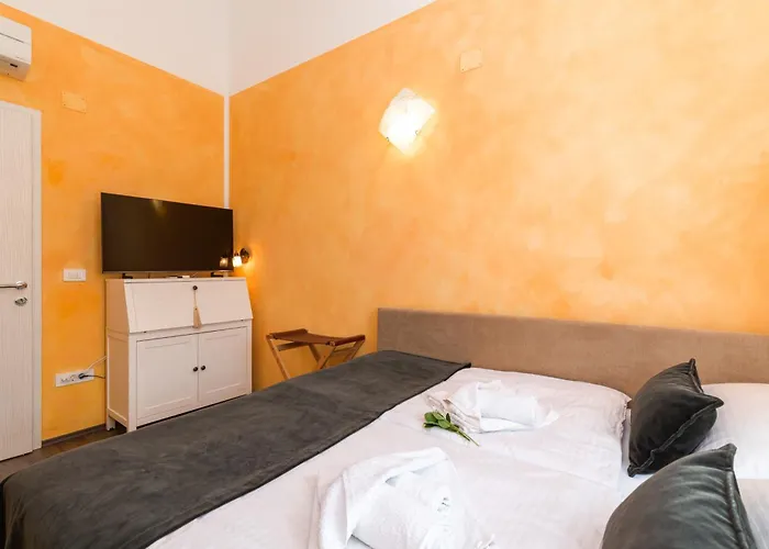 펜션 House Seascape I With Private Pool And Spacious Garden 말린스카